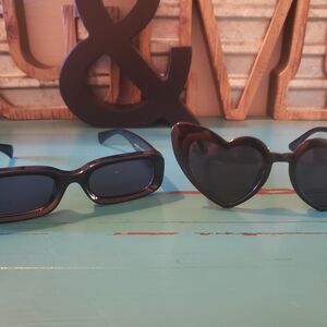 Stylish Black Sunglasses Set